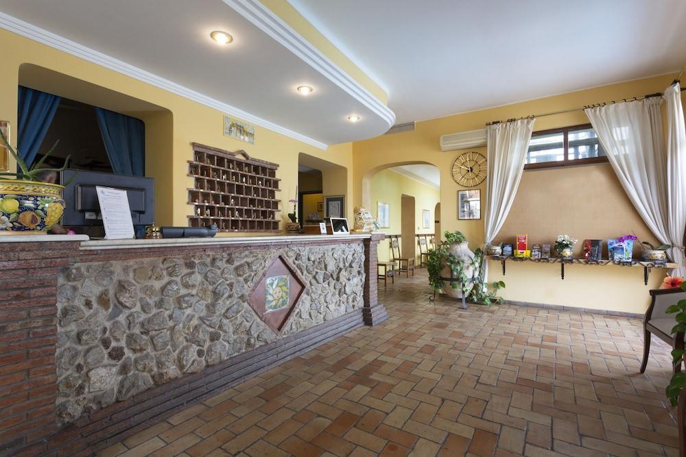 Hotel Sole Castello (Adults Only) Taormina Exteriör bild