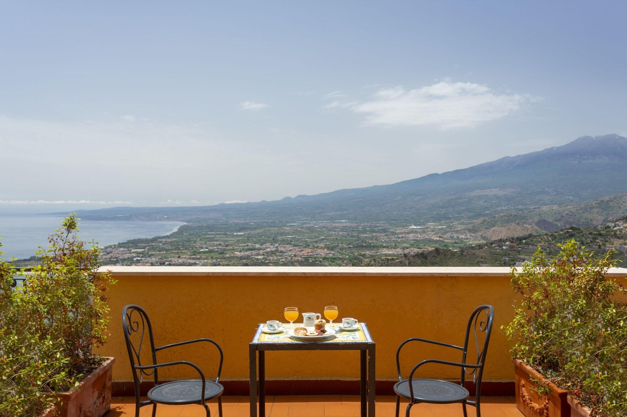 Hotel Sole Castello (Adults Only) Taormina Exteriör bild