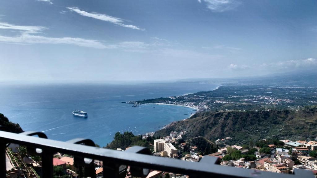 Hotel Sole Castello (Adults Only) Taormina Exteriör bild