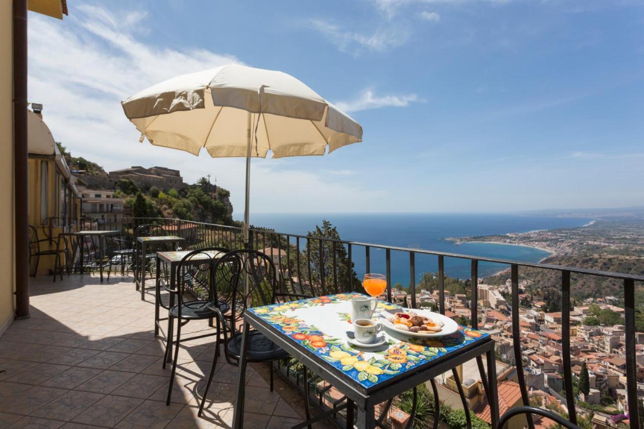 Hotel Sole Castello (Adults Only) Taormina Exteriör bild