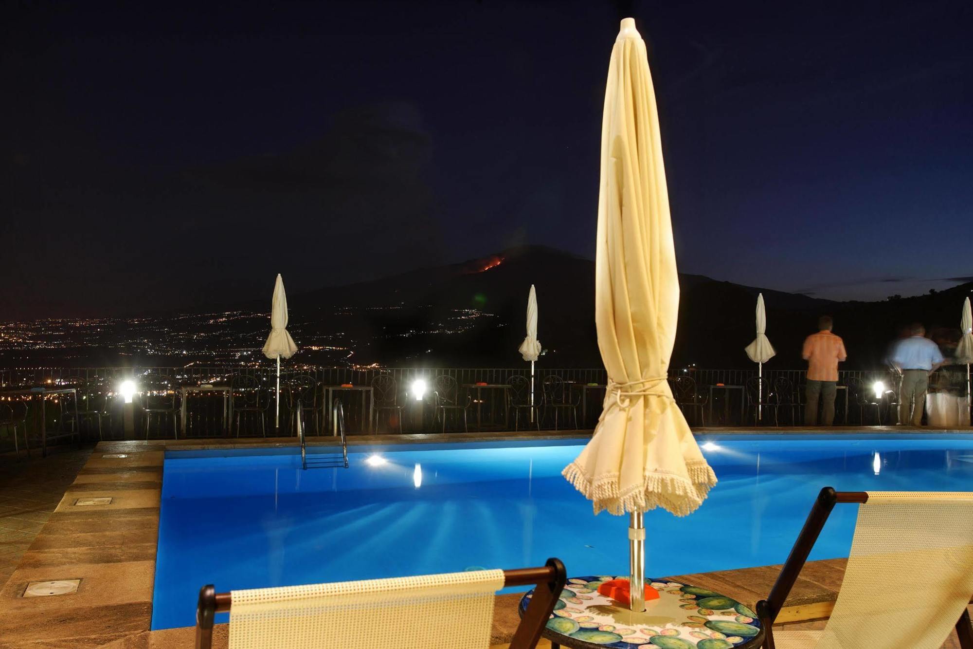 Hotel Sole Castello (Adults Only) Taormina Exteriör bild